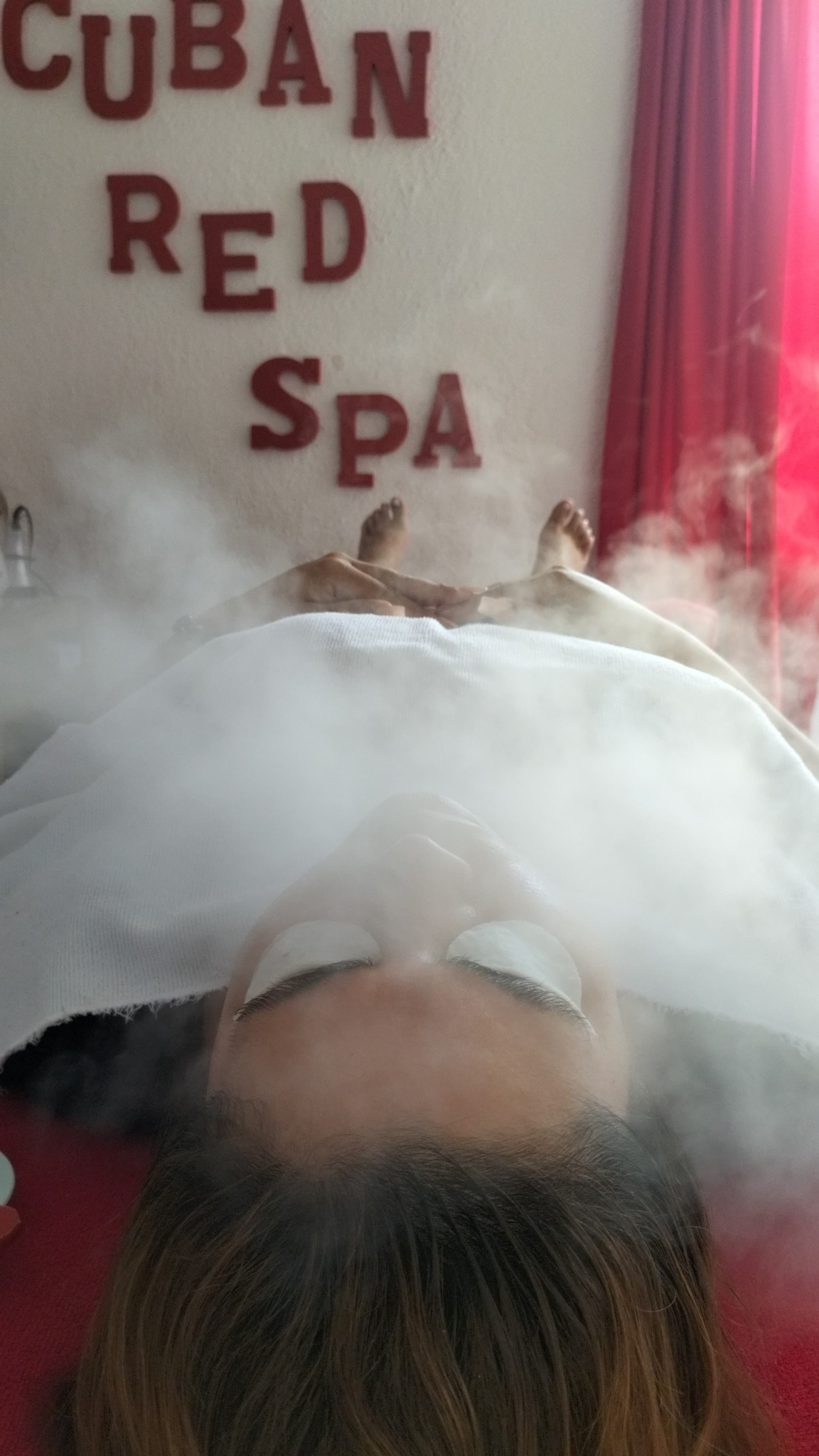 LIMPIEZA FACIAL PROFUNDA CON MICRODERMOABRASIÓN  - 2