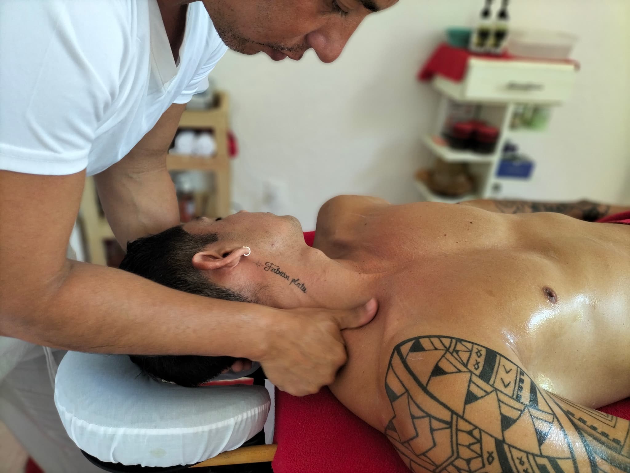 MASAJE RELAJANTE 50MIN 4 EN 1 - 2